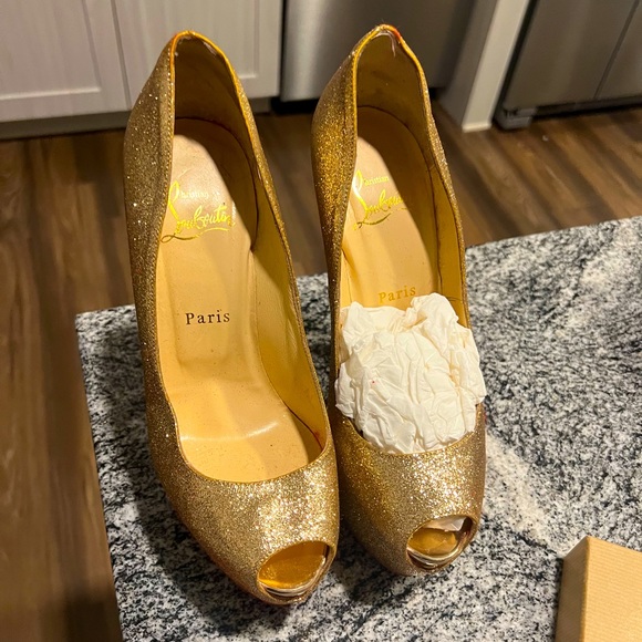 Christian Loub Peep Toe Heels - Picture 2 of 4